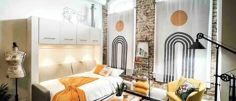 1 chambre, fer et planche à repasser, lit parapluie, Wi-Fi