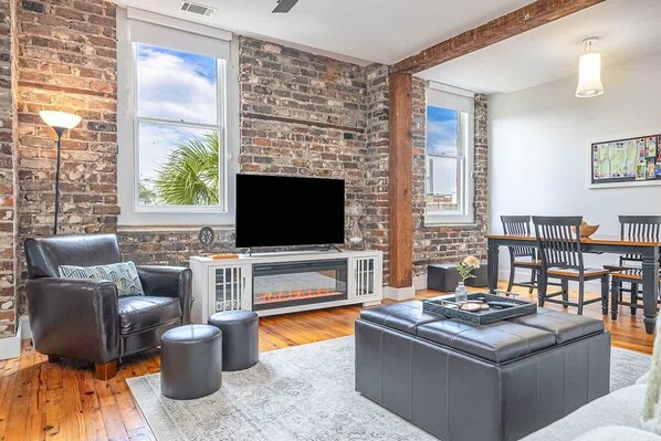 TV, fireplace, offices