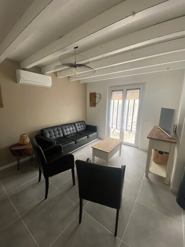 Maison rénovée avec jardin pour 8 personnes à Fos sur Mer