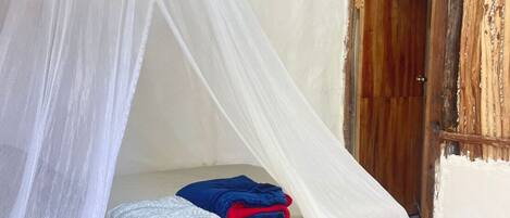 1 chambre, accès Internet, draps fournis