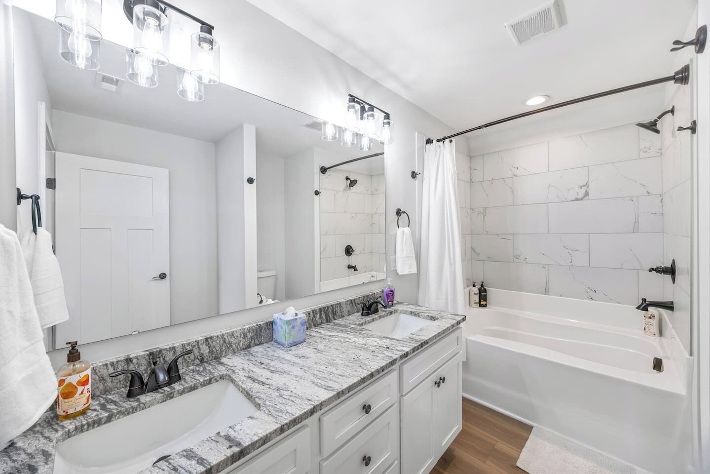 淋浴設備、風筒、提供毛巾