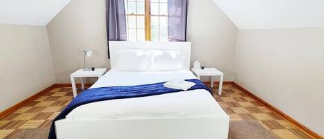 1 dormitori, planxa i posts de planxar, wifi gratuïta i roba de llit