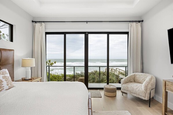 6 室のベッドルーム、アイロン / アイロン台、旅行用ベビーベッド、WiFi (無料)