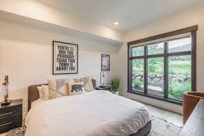 Casa (2 Bedrooms) | Interior