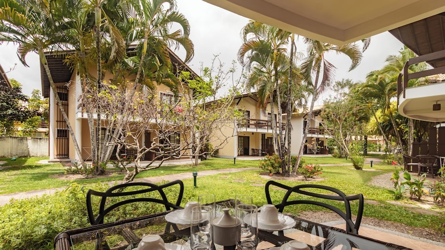 JSO - Duplex Set 200m from MundaĂ Beach