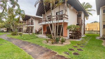 Basic Apartment | Exterior