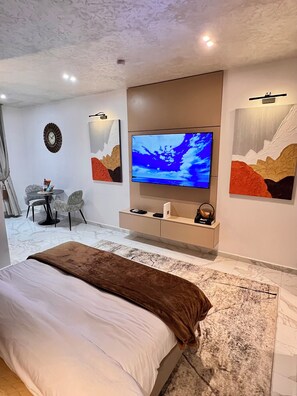 1 bedroom, iron/ironing board, WiFi, bed sheets