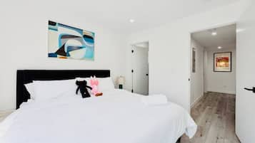 3 sovrum, strykjÀrn/strykbrÀda, internet och sÀngklÀder