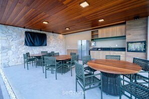 Dining - Apto 2Qts em Cond. c/ Piscina - Itacimirim RJH0101 (Camaçari)