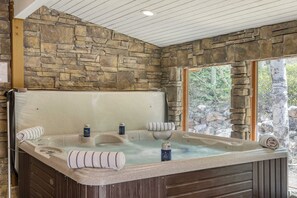Interior - Deer Valley Delight by Avantstay Deer Valley Retreat + Spa (Park City)
