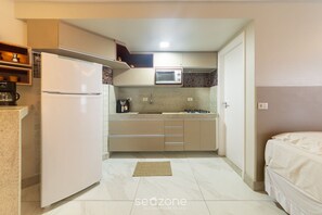 Basic Studio | Private kitchen | Cookware/dishes/utensils - ETE - Modern Studios on the Waterfront of Maceio (Maceió)