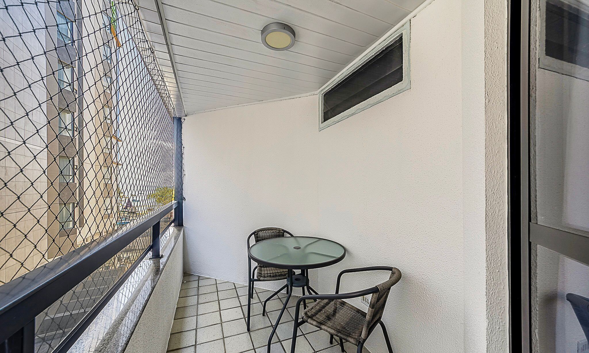 Apartamento básico | Opções para refeição ao ar livre