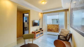 Basic Apartment | Interior