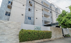 Basic Apartment | Exterior - Modern Apartment Near the Beach Rvp0502 (João Pessoa)