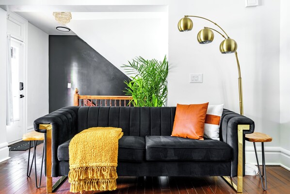 Luxury House, Non Smoking, Pets allowed | Living area