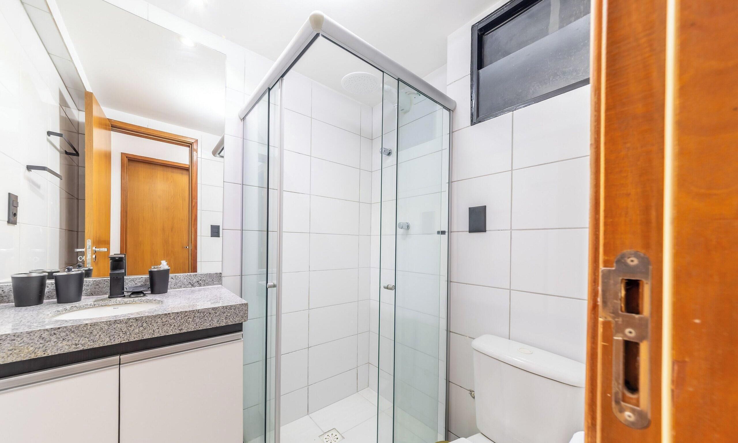 Apartamento básico | Banheiro
