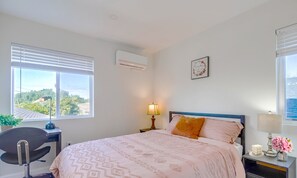 3 chambres, bureau, Wi-Fi gratuit, draps fournis