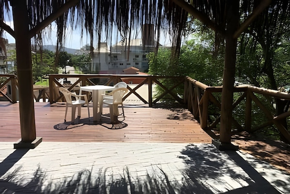 Basic Double Room, Garden View | Outdoor dining