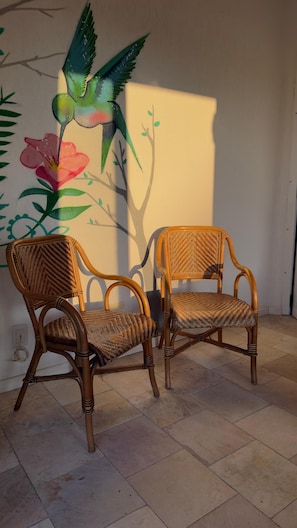 Deluxe Suite, Garden View | Terrace/patio