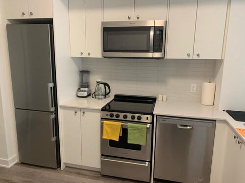 All inclusive unit  with free parking near University of Waterloo