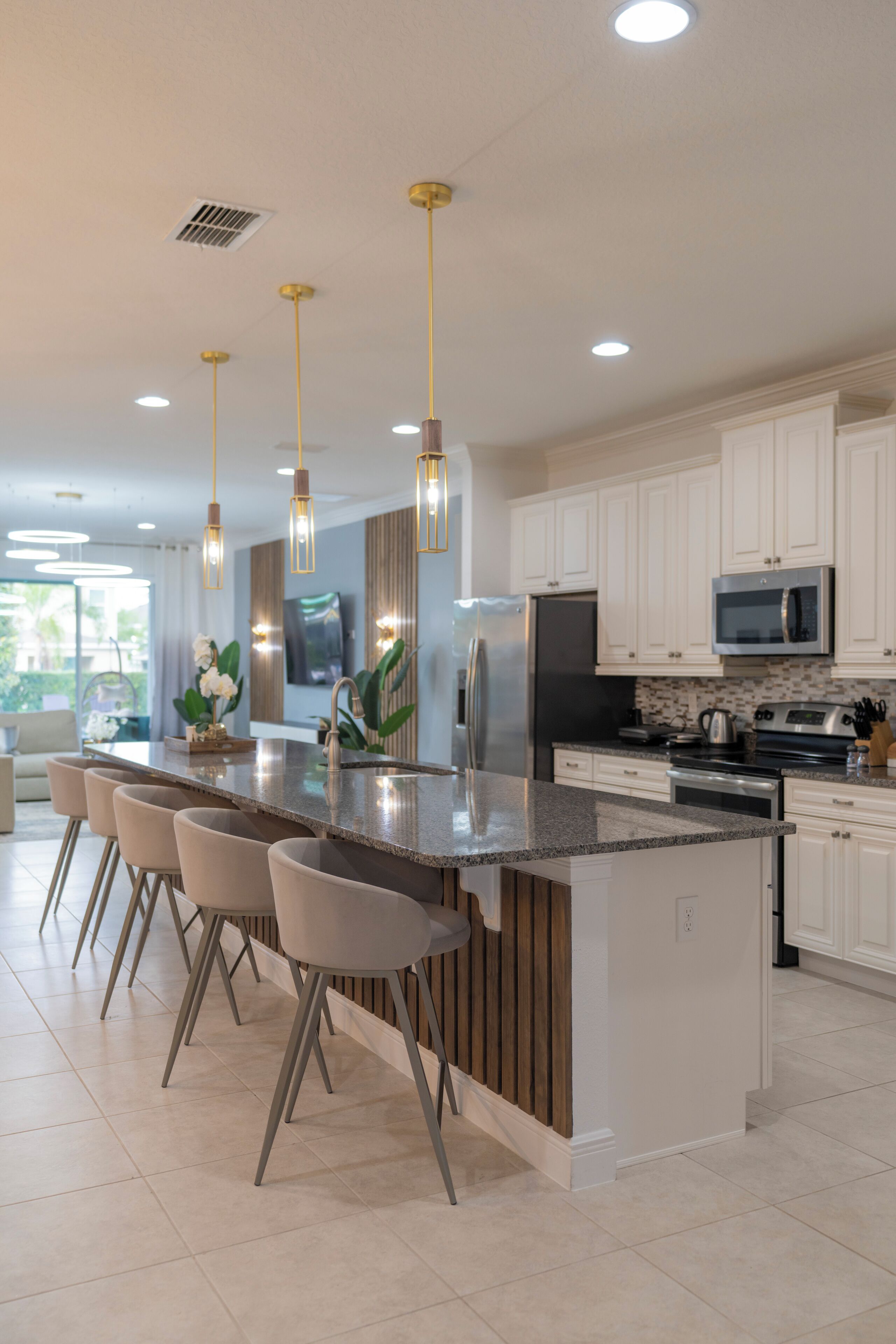 Family Villa, Patio | Private kitchen