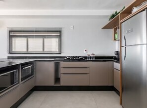 Basic Apartment | Private kitchen