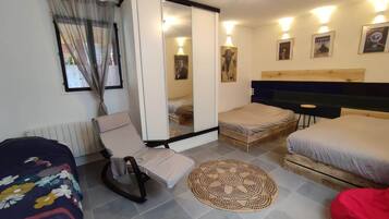 2 Schlafzimmer, Bügeleisen/Bügelbrett, Reisekinderbett, WLAN