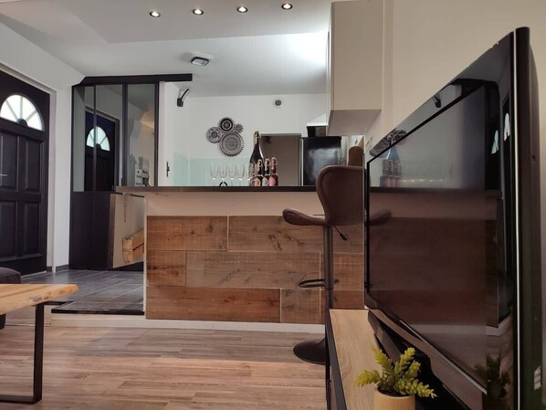 Interior - Rêve de Bulles, 62m2 of charm, 2 large bedrooms (Châlons-en-Champagne)