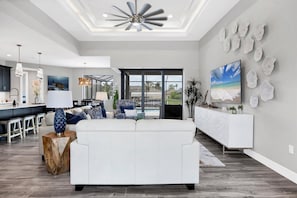 Living area - 17163 Horizon Lane (Port Charlotte)