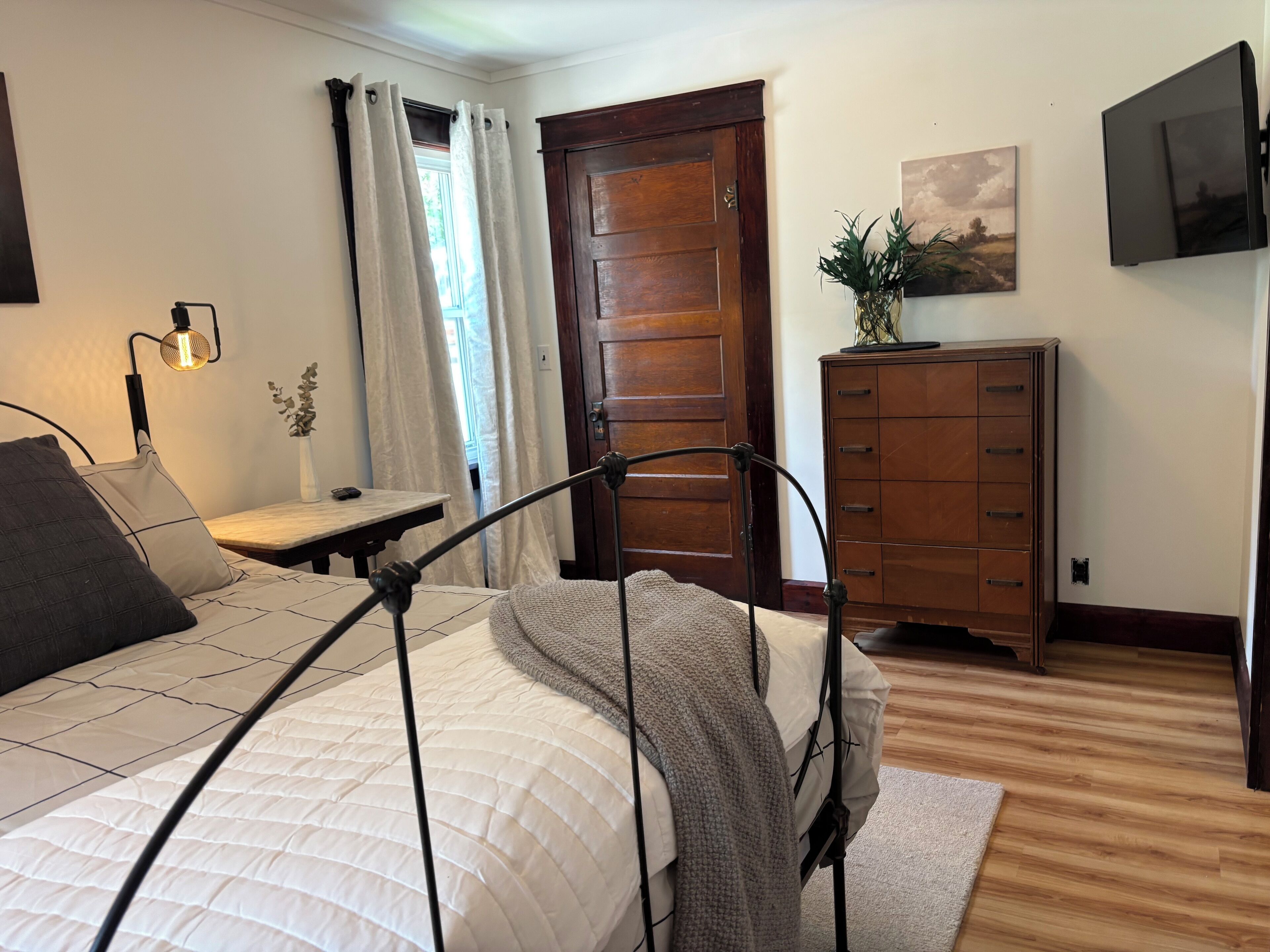 2 Schlafzimmer, Bügeleisen/Bügelbrett, kostenloses WLAN, Bettwäsche