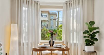 Unique 4BR House | Heart of Vic