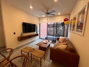 Family House, Garden View | Living area