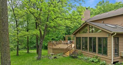 Into The Woods| Lake Geneva vacation rental that gives you room to relax, and reconnect with nature
