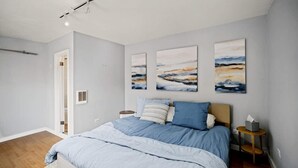 Unclassified image, 4 of 11, button - Carmel Cozy Cottage | Room for 4 (Carmel)