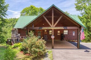 Exterior - Private Theater, Hot Tub & Game Room | 4BR Cabin, Resort Pool & Fishing (Sevierville)