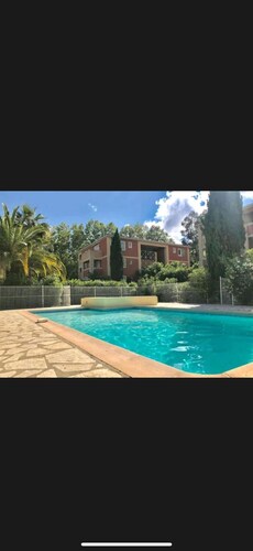 Villa Massada - déconnexion entre pins & mer