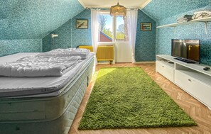 2 bedrooms, free WiFi