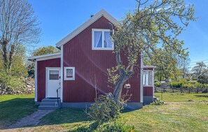 Exterior - 2 bedroom stunning home in Habbestorp (Habbestorp)