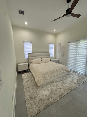 3 bedrooms, iron/ironing board, free WiFi, bed sheets