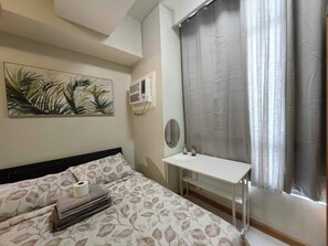 1 chambre, fer et planche à repasser, Wi-Fi, draps fournis