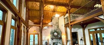 Featured in Magazines! Charming  house on 11 serene acres  in welcoming Ocala FL