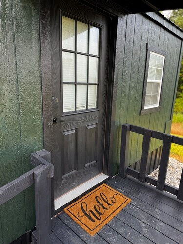 Sunset Cabin-Adults Only Hot Tub Getaway