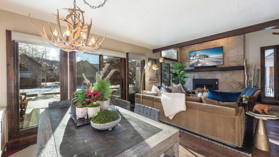 Jupiter Peak by Avantstay Near Deer Valley Base w/ Hot Tub!