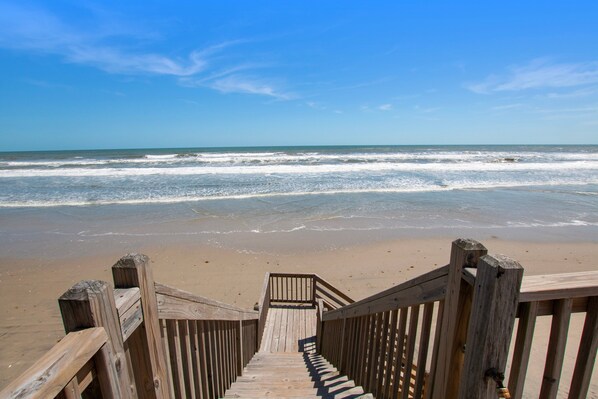 Accommodatie ligt op het strand