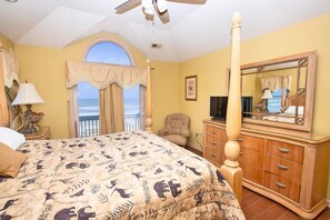 9 室のベッドルーム、デスク、アイロン / アイロン台、WiFi (無料)