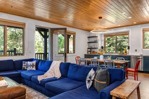 Smart TV, fireplace, books, stereo - Abode at Black Bear #330 | Steps to DV & Private Hot Tub and Pool Table (Park City)