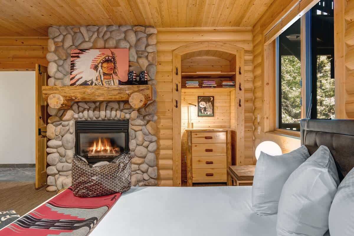 4 chambres, fer et planche à repasser, Wi-Fi gratuit, draps fournis