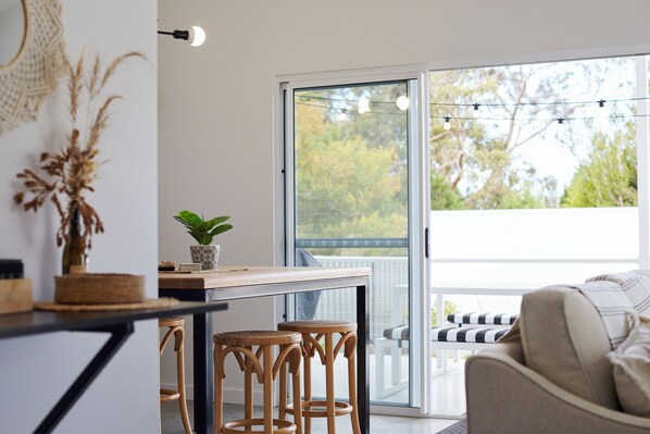 Interior - Sea Salt Sun Beach House (Bicheno)