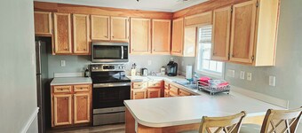 Spacious Townhome close to ECU and Hospital. Full of all the amenities you need.