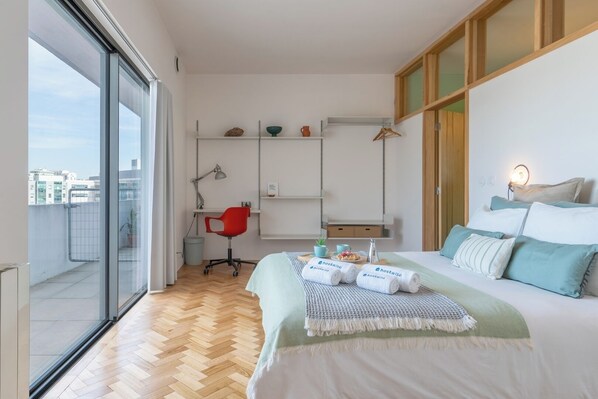 1 bedroom, desk, iron/ironing board, free WiFi